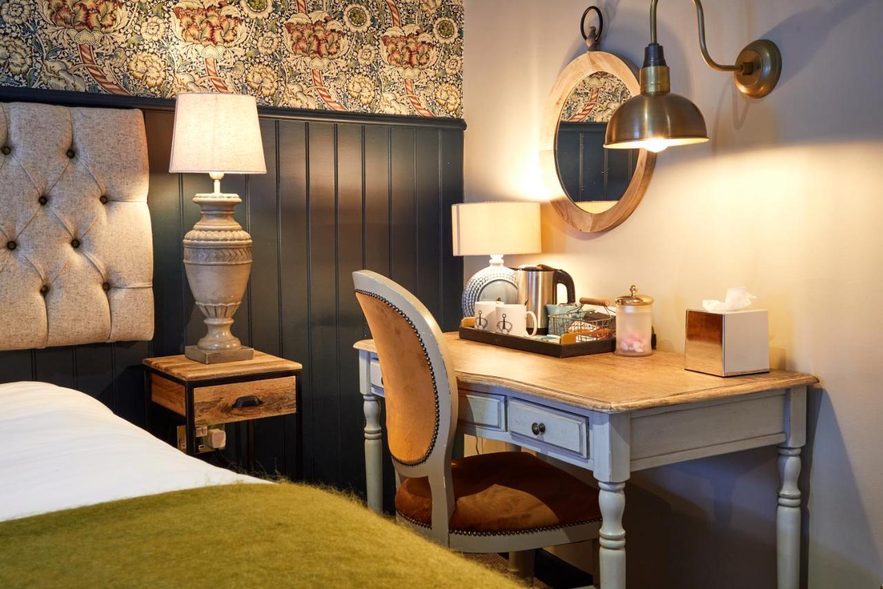 The Fleece At Cirencester Eksteriør billede A room at the hotel